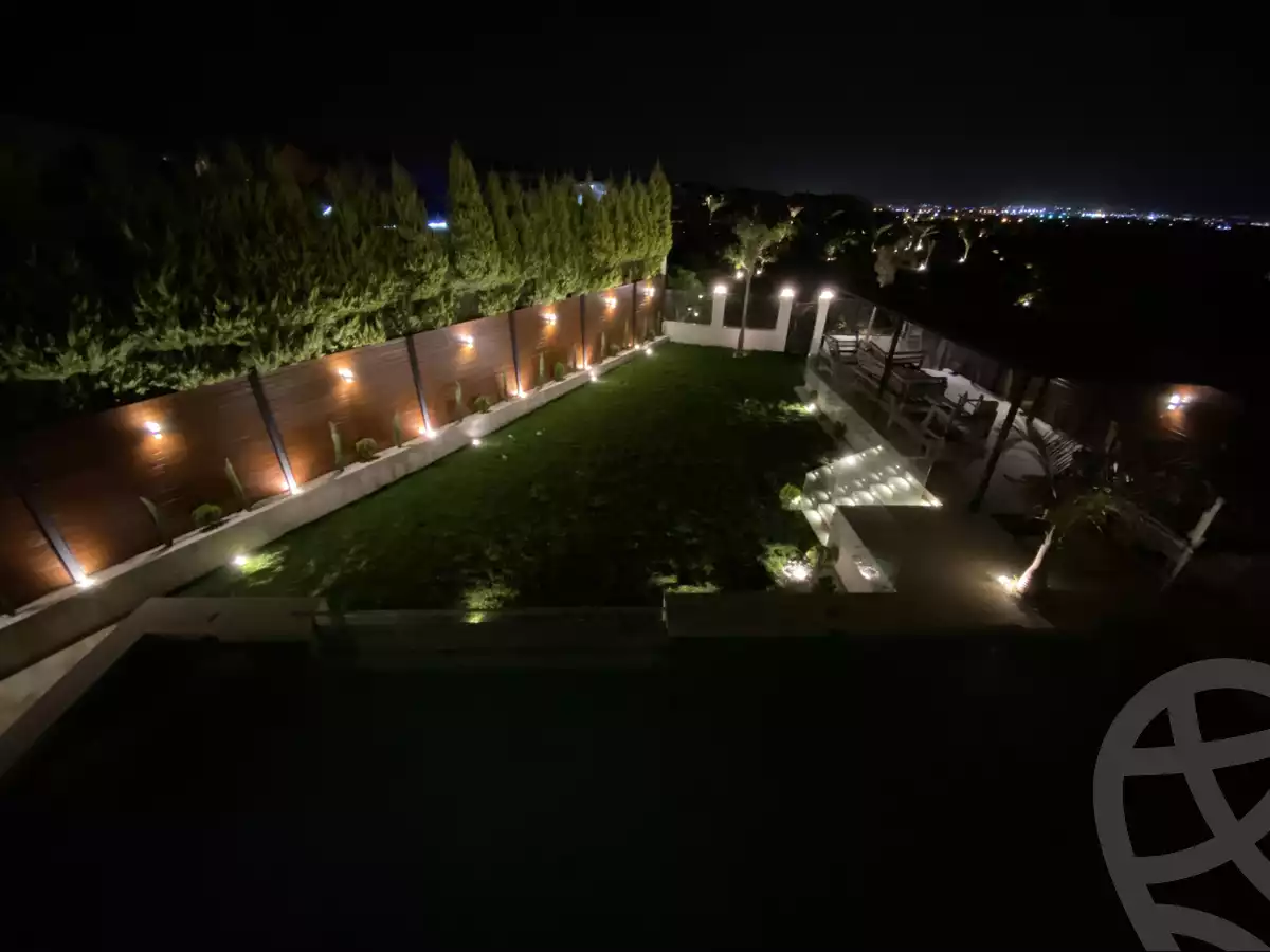 https://aqarmap.com.eg/en/listing/6023175-for-sale-cairo-el-sheikh-zayed-city-compounds-el-rabwa