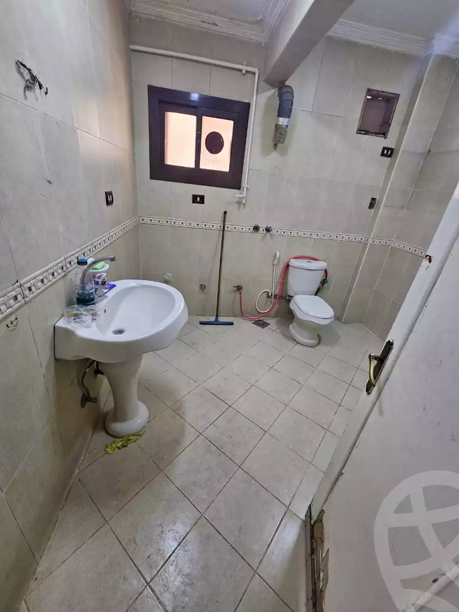 https://aqarmap.com.eg/en/listing/6023299-for-sale-cairo-hadayek-el-koba-teraat-al-gabal-st