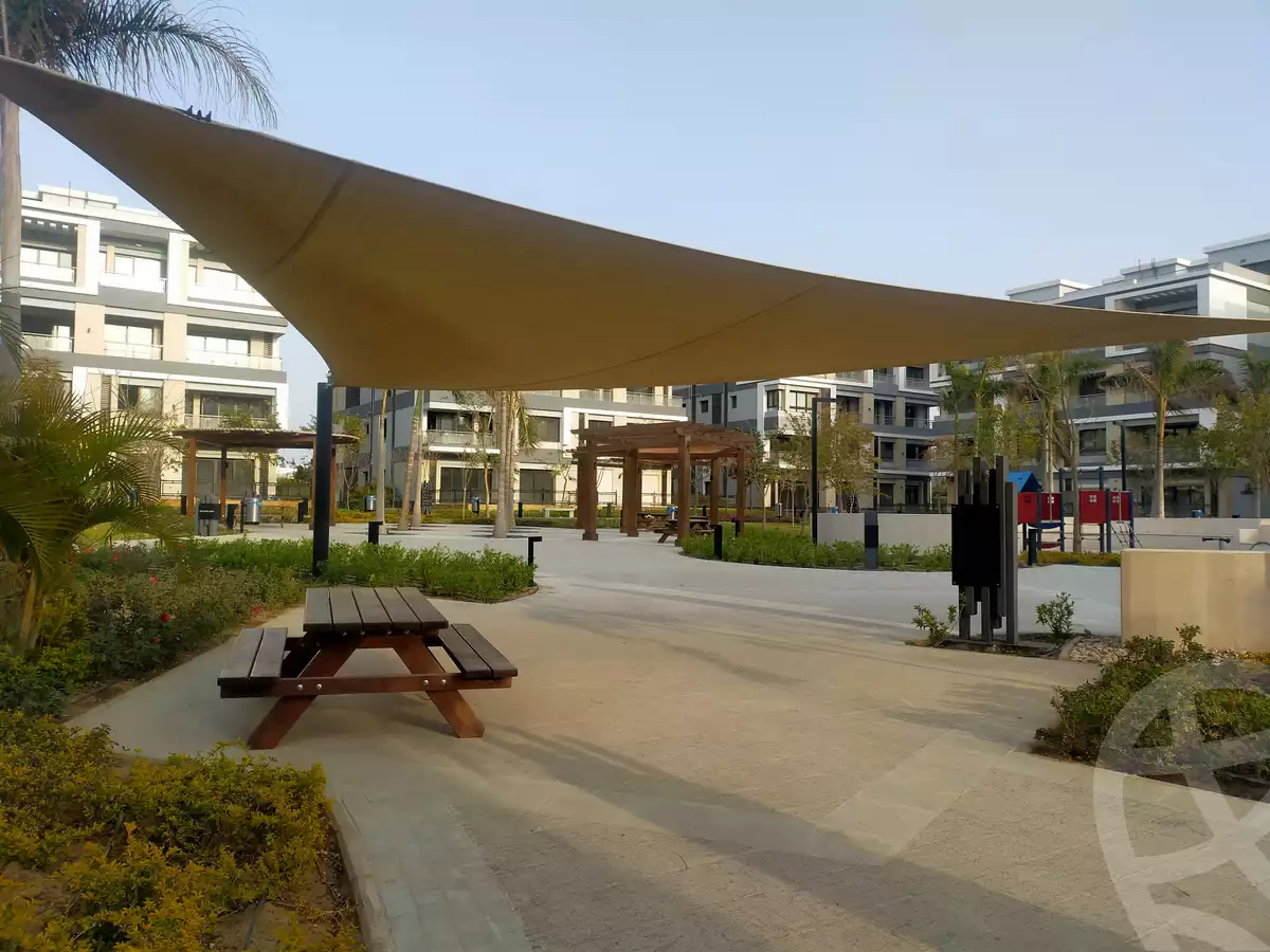 https://aqarmap.com.eg/ar/listing/6023848-for-rent-cairo-el-sheikh-zayed-city-compounds-kmbwnd-wn-16-swdyk