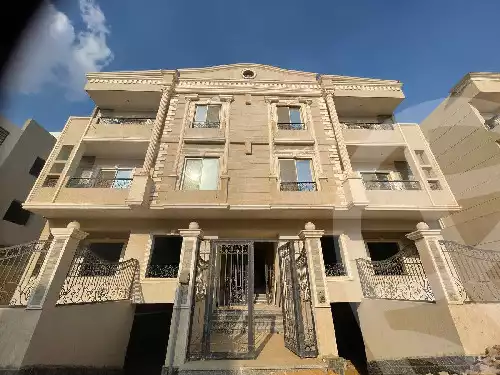 https://aqarmap.com.eg/en/listing/6024629-for-sale-cairo-new-cairo-el-kornfol-el-kornfol-2