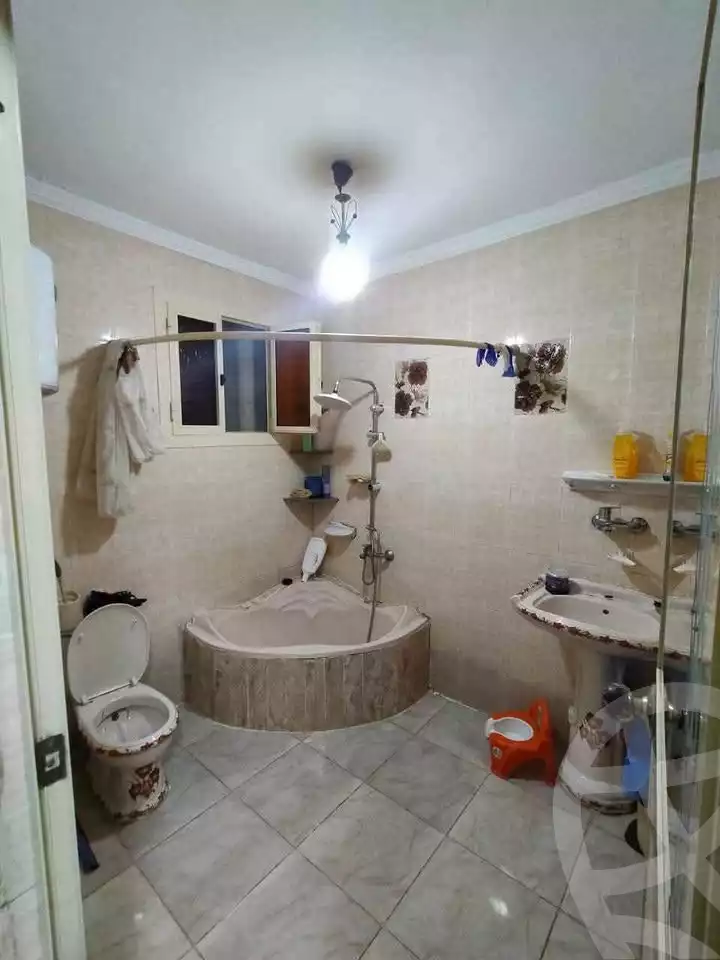 https://aqarmap.com.eg/en/listing/6025113-for-sale-alexandria-l-jmy-lbytsh-el-hay-st