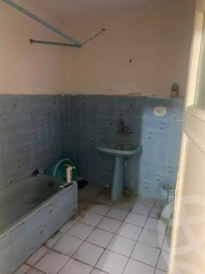 https://aqarmap.com.eg/en/listing/6025141-for-rent-alexandria-ganaklis