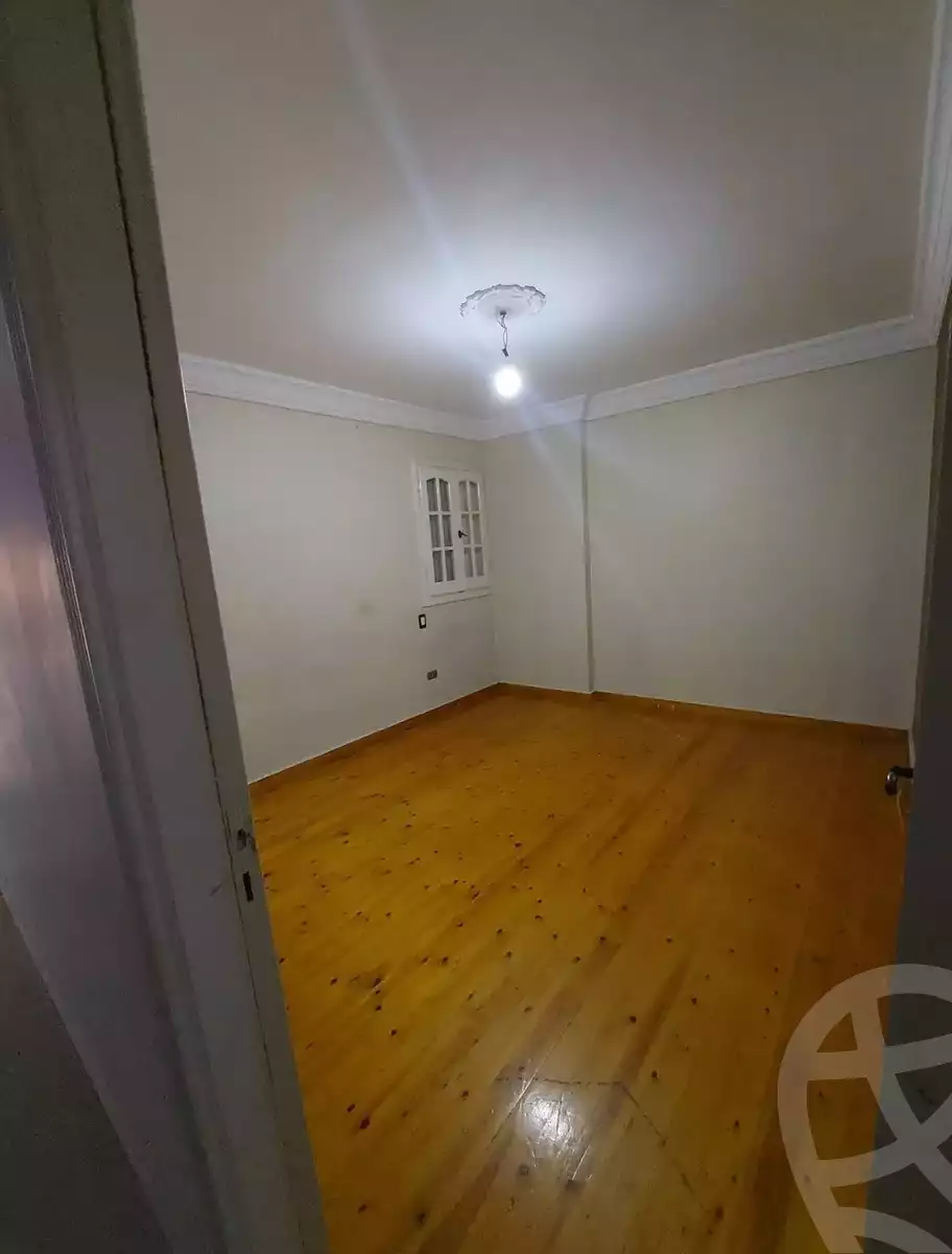 https://aqarmap.com.eg/en/listing/6025147-for-rent-alexandria-ganaklis-el-arwam-church-st