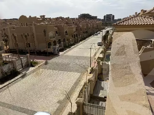 https://aqarmap.com.eg/en/listing/6025162-for-sale-cairo-new-cairo-compounds-el-patio-oro