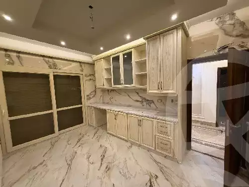 https://aqarmap.com.eg/en/listing/6025162-for-sale-cairo-new-cairo-compounds-el-patio-oro