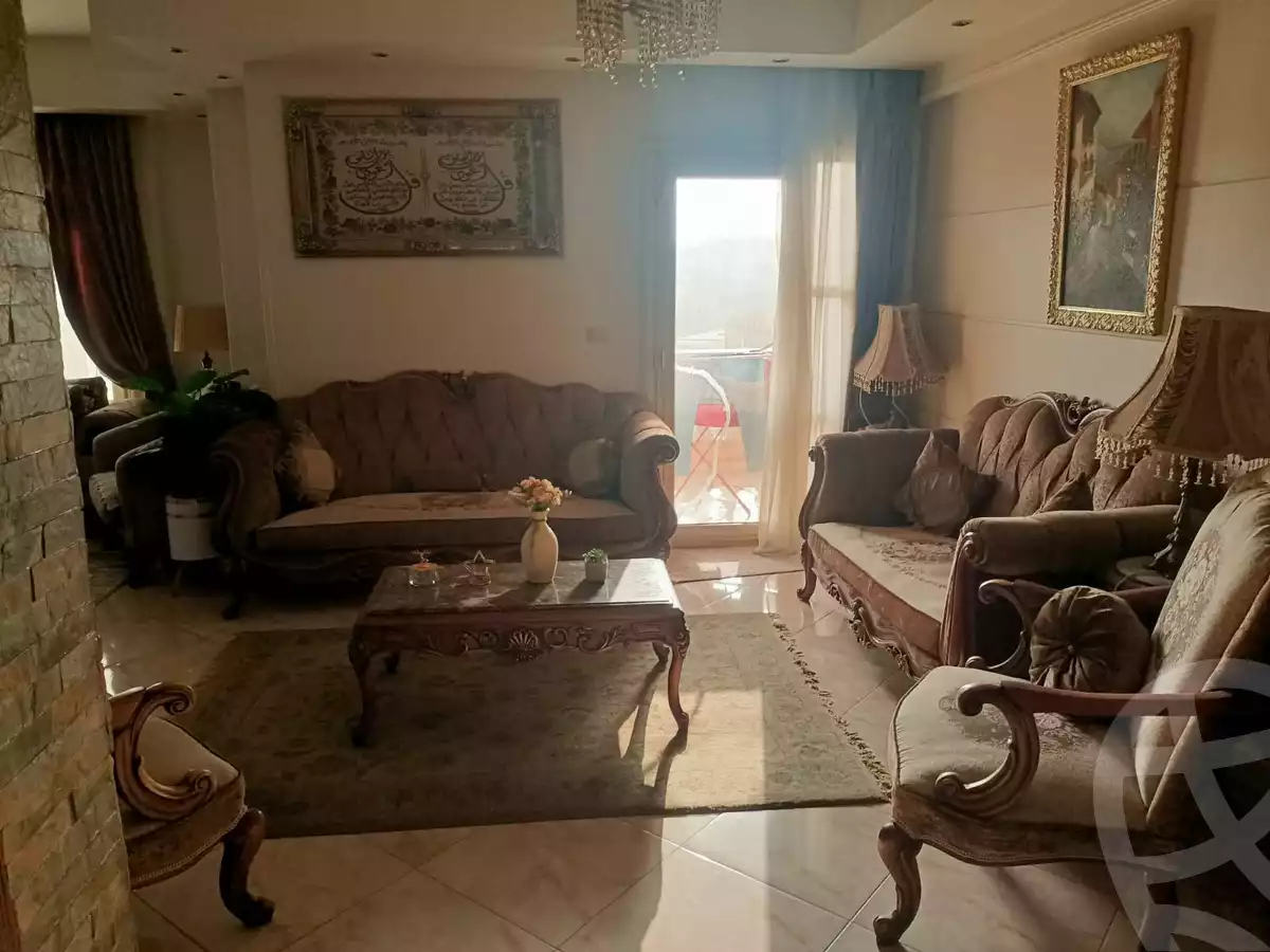 https://aqarmap.com.eg/en/listing/6026086-for-sale-cairo-new-cairo-el-ahyaa-third-neighborhood-street-1