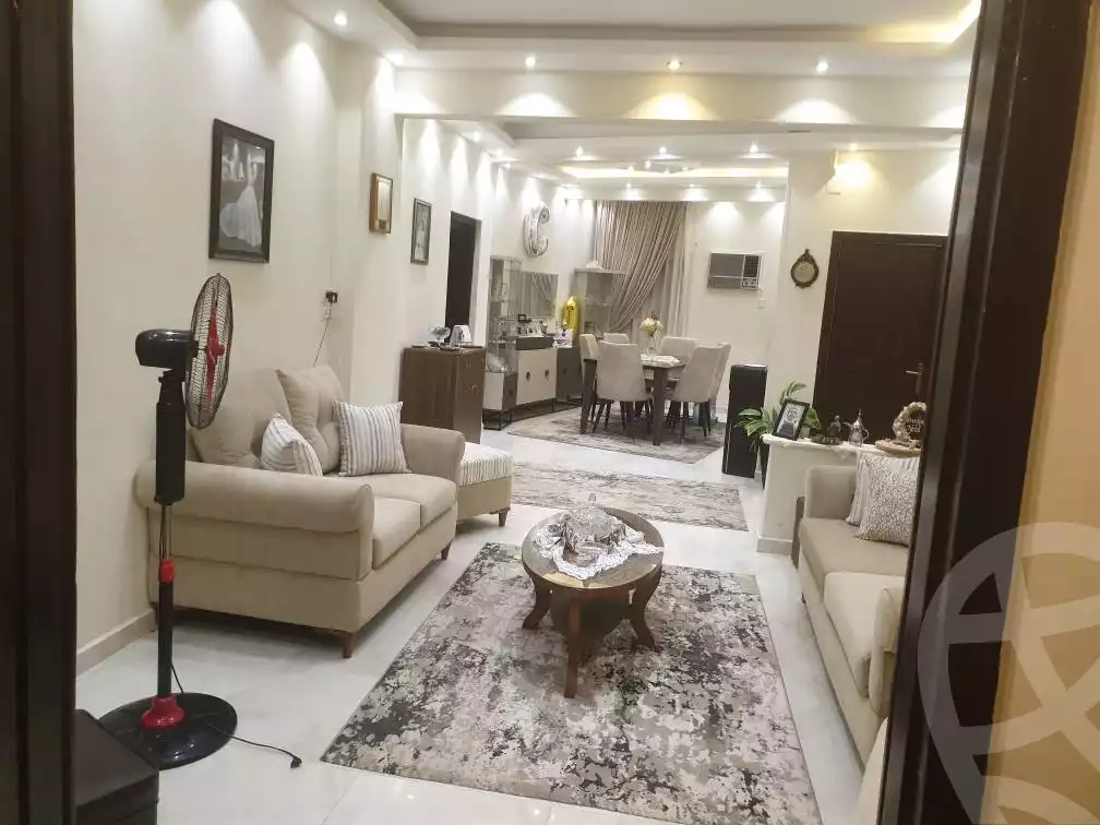 https://aqarmap.com.eg/en/listing/6026526-for-sale-cairo-el-haram-shareaa-khatem-el-morsalen