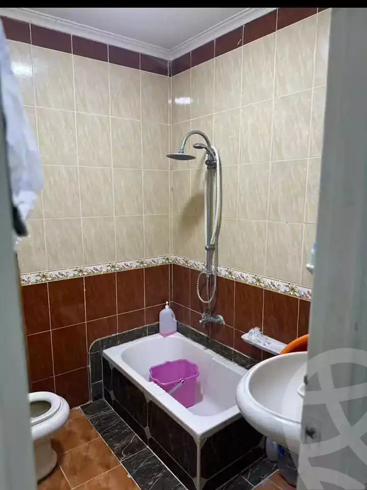 https://aqarmap.com.eg/en/listing/6027633-for-sale-alexandria-l-jmy-el-hanouvel-kasr-al-quiri-st-1