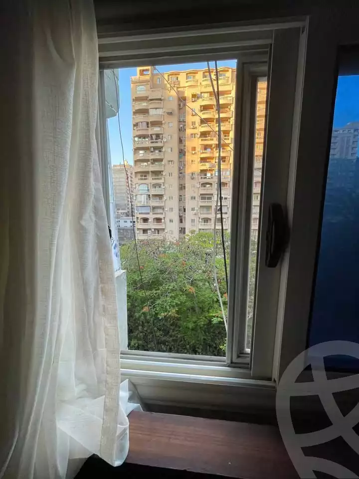 https://aqarmap.com.eg/ar/listing/6027980-for-sale-alexandria-ganaklis