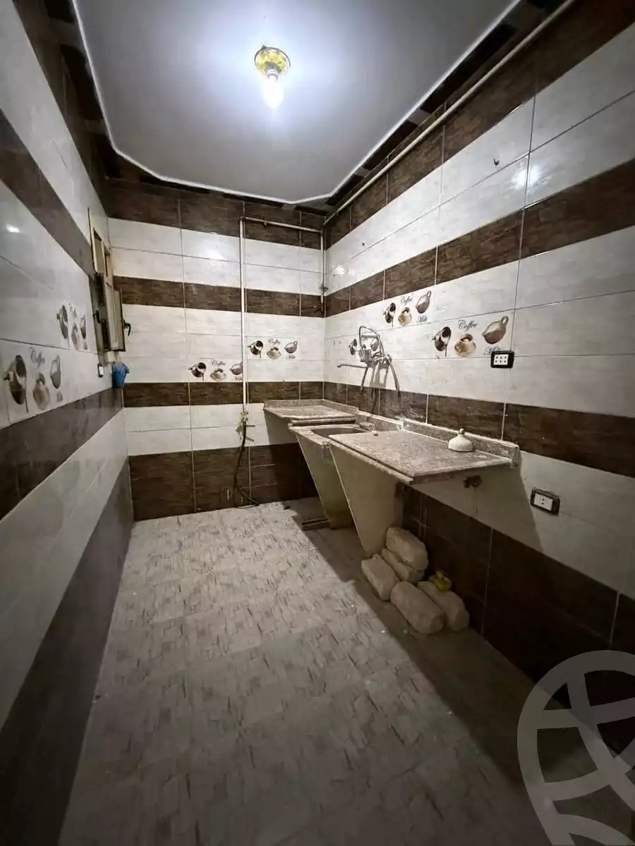 https://aqarmap.com.eg/en/listing/6029324-for-sale-alexandria-l-jmy-lbytsh-el-zohour-st