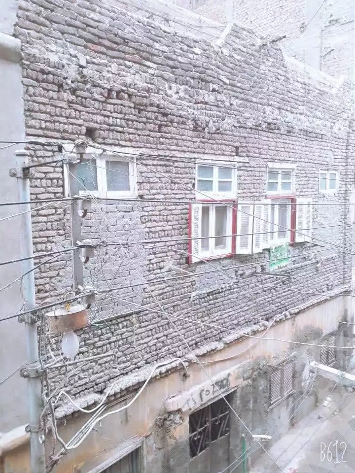 https://aqarmap.com.eg/ar/listing/6029876-for-sale-gharbia-tanta-tanta-city-al-helw-st