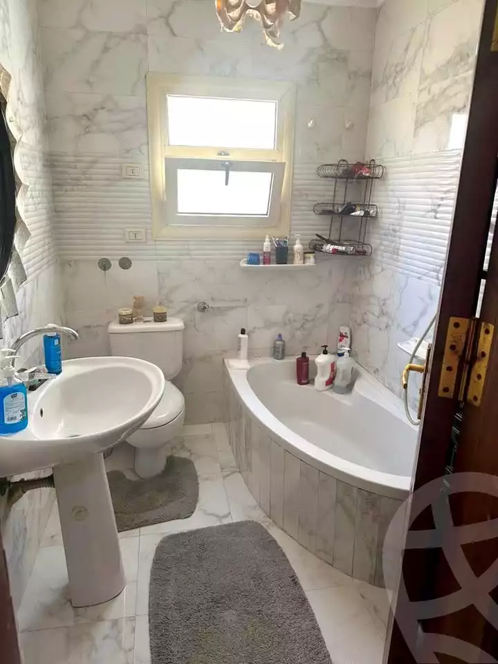 https://aqarmap.com.eg/ar/listing/6030019-for-sale-alexandria-ganaklis-shr-bw-qyr-tryq-lhry