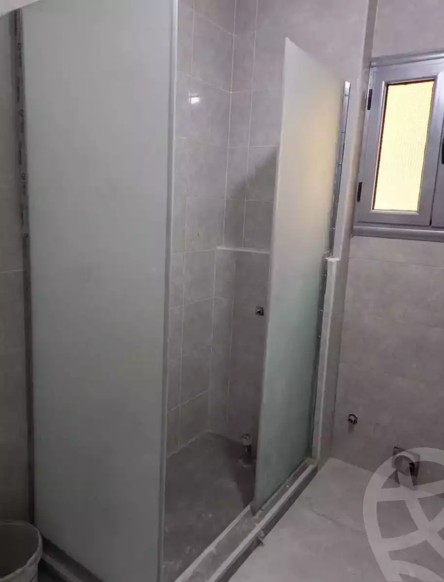 https://aqarmap.com.eg/en/listing/6031264-for-rent-cairo-mokattam-compounds-kmbwnd-rwyl-jrdnz