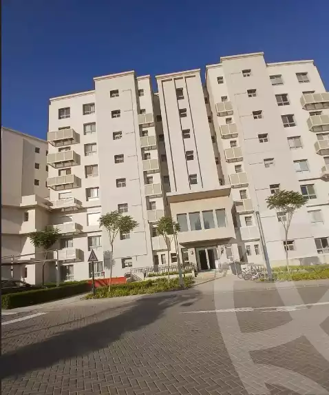 https://aqarmap.com.eg/en/listing/6031315-for-sale-cairo-mokattam-compounds-uptown-cairo