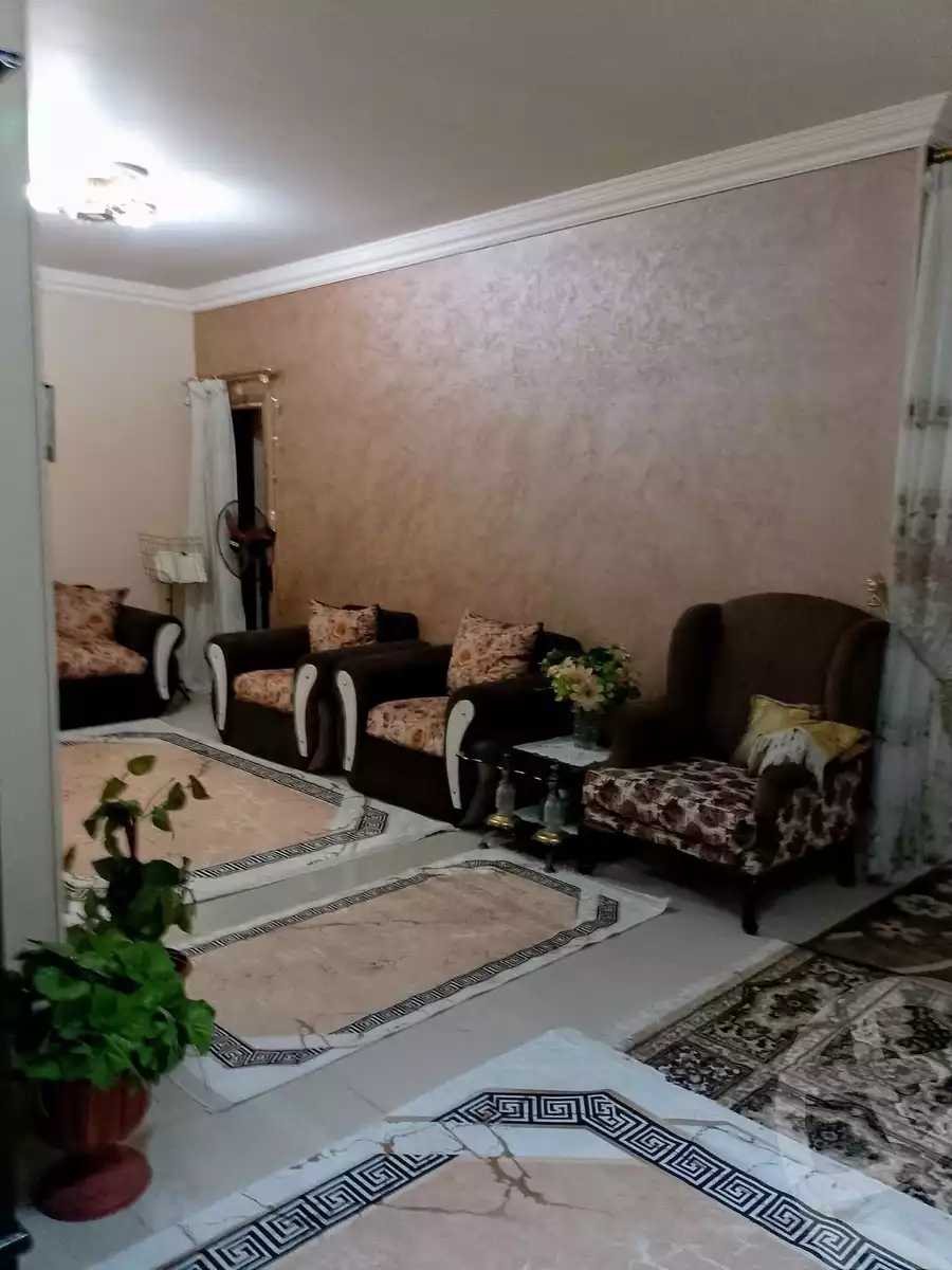 https://aqarmap.com.eg/en/listing/6031724-for-sale-cairo-helwan-mnshy-yn-hlwn-el-tawheed-st