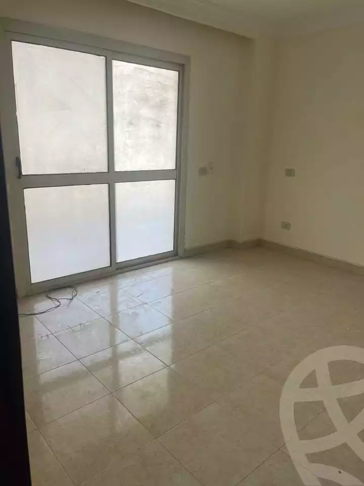https://aqarmap.com.eg/ar/listing/6031936-for-sale-cairo-mokattam-compounds