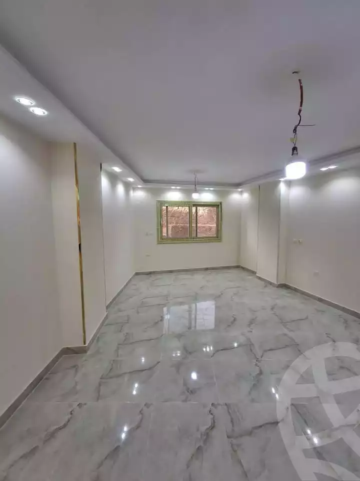 https://aqarmap.com.eg/en/listing/6031974-for-sale-cairo-mokattam-lhdb-l-ly-el-naforah-square