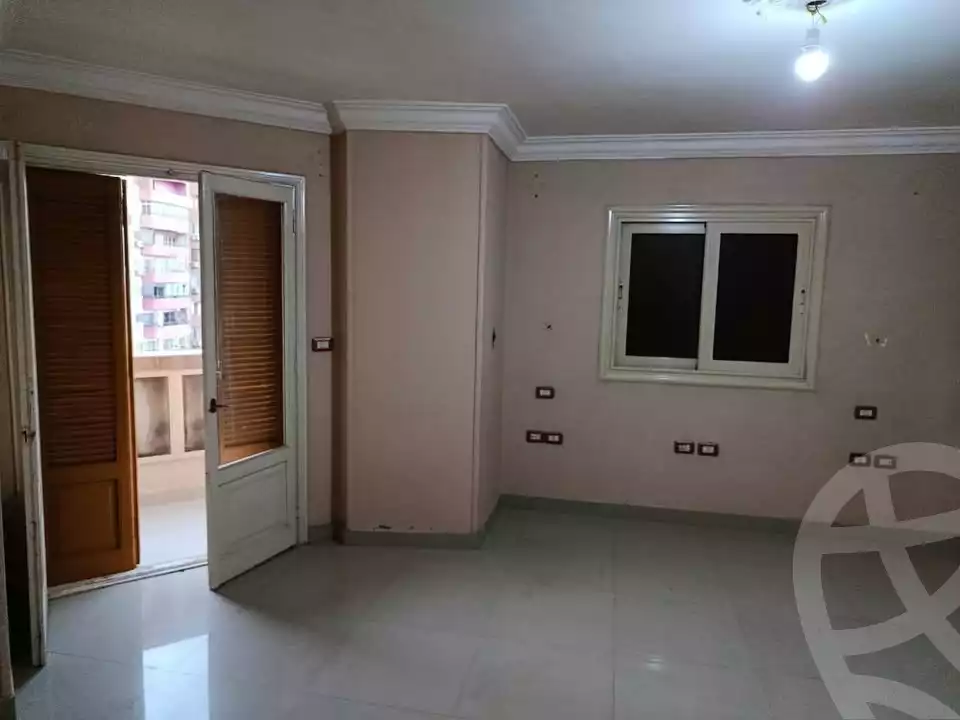https://aqarmap.com.eg/en/listing/6032658-for-sale-cairo-hadayek-el-koba-wali-al-ahd-st