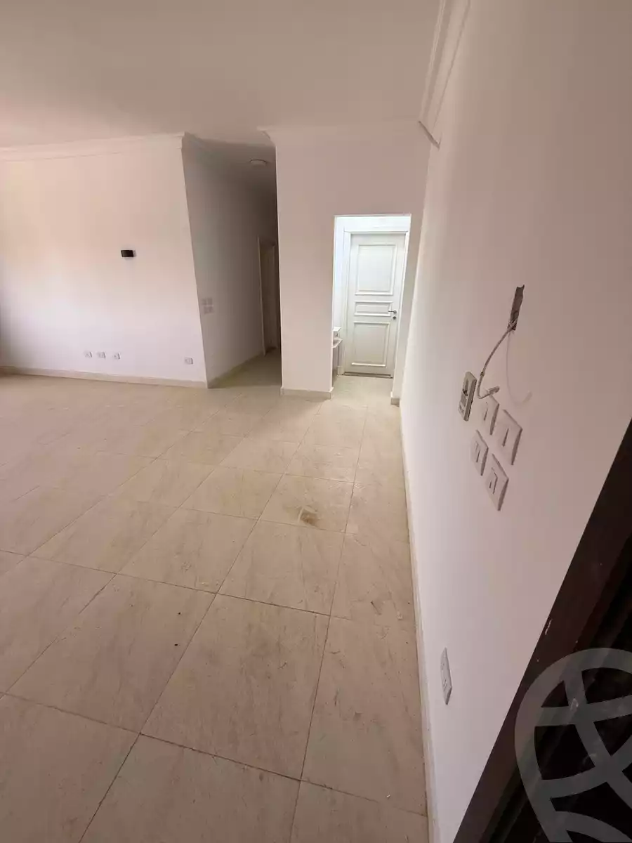 https://aqarmap.com.eg/ar/listing/5462239-for-sale-cairo-new-administrative-capital-r3-mamsha-views