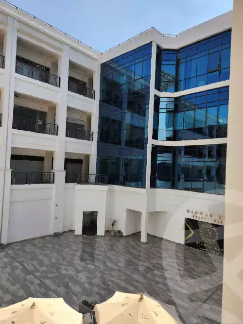 https://aqarmap.com.eg/ar/listing/6033723-for-sale-cairo-new-cairo-compounds-top-90-mall