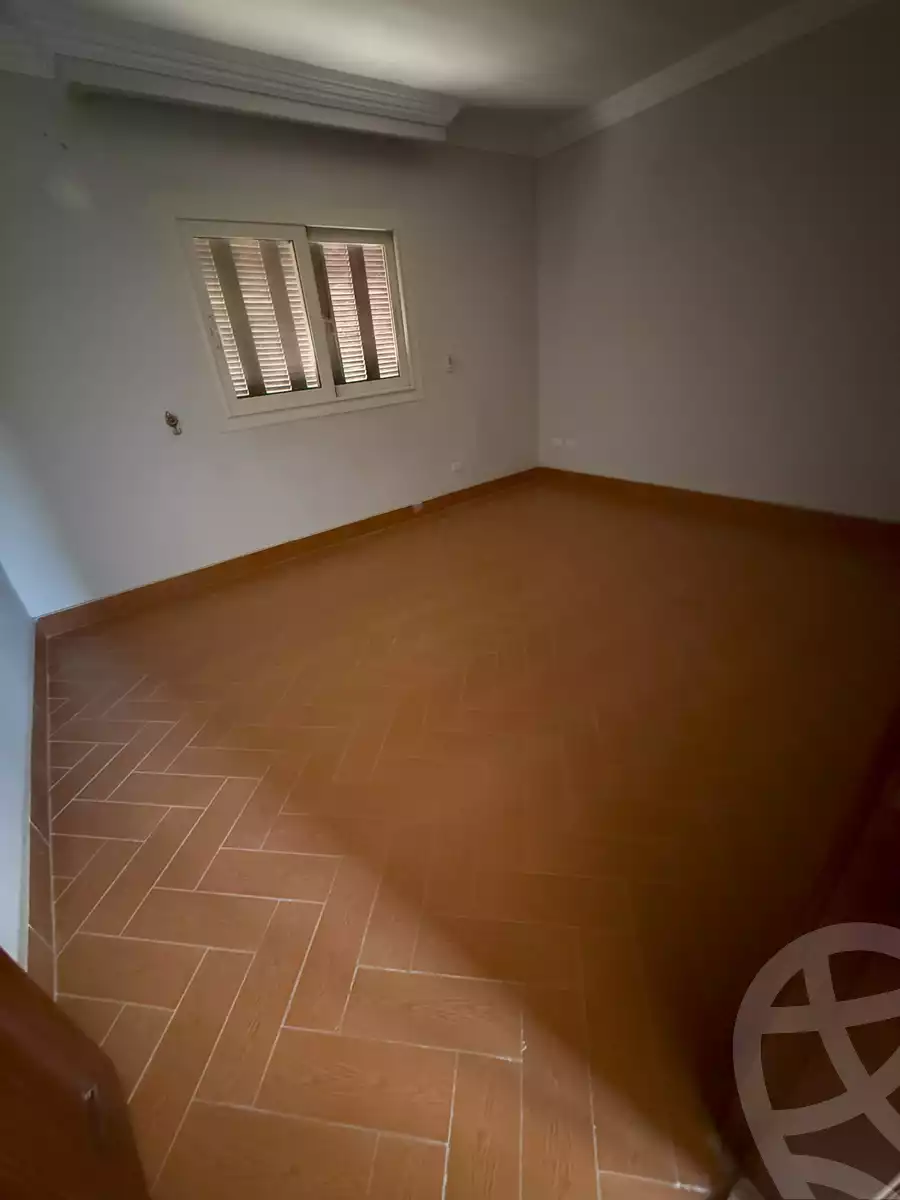 https://aqarmap.com.eg/ar/listing/6005510-for-sale-cairo-new-cairo-el-narges-el-narges-omarat-ibrahim-el-helbawy-st