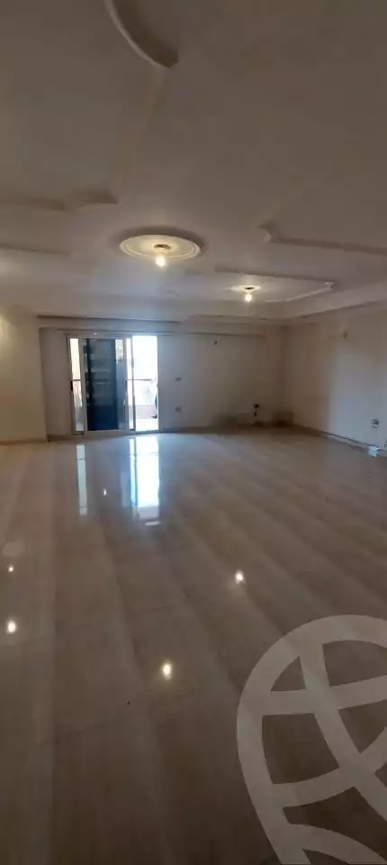 https://aqarmap.com.eg/ar/listing/6035027-for-sale-cairo-mokattam-lhdb-l-ly-shareaa-9