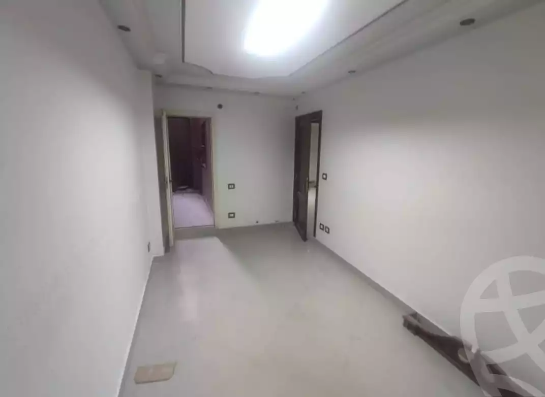 https://aqarmap.com.eg/en/listing/6035622-for-sale-alexandria-ganaklis