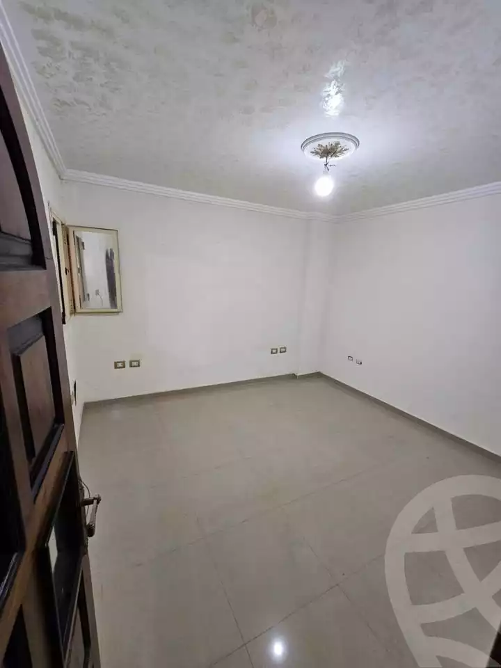 https://aqarmap.com.eg/ar/listing/6035705-for-sale-alexandria-sydy-bshr-sydy-bshr-bhry-shr-lsg-mhmd-bd-lslm