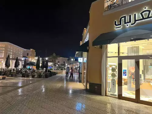 https://aqarmap.com.eg/en/listing/6036379-for-sale-cairo-new-cairo-lrhb-city-malls-and-markets
