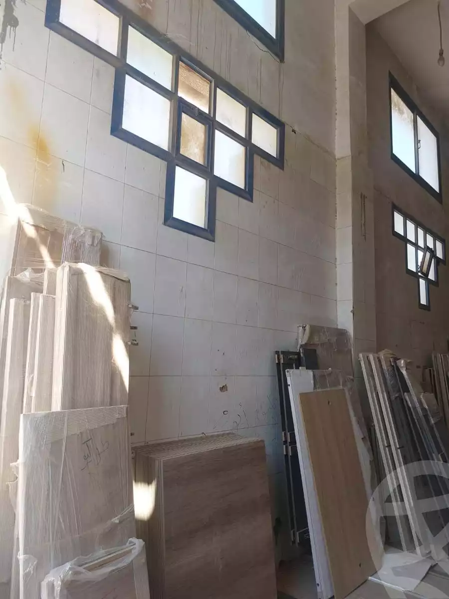 https://aqarmap.com.eg/ar/listing/6036544-for-sale-cairo-al-oubour-el-manateq-el-snaaya-first-industrial-zone