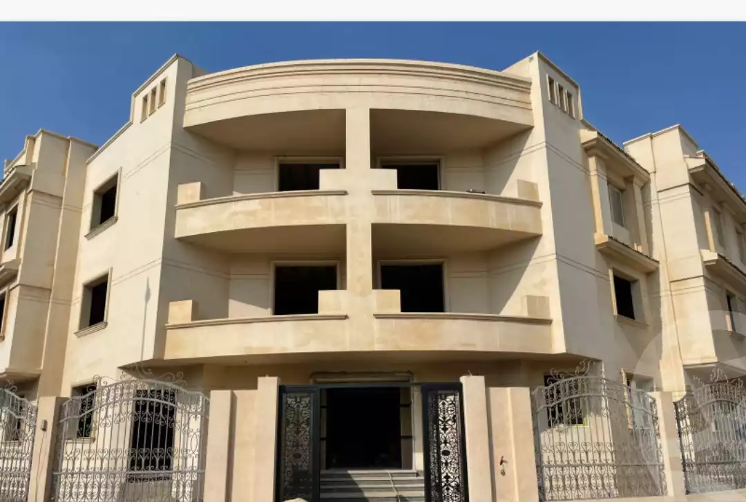 https://aqarmap.com.eg/en/listing/6036609-for-sale-cairo-new-cairo-el-yassamin-el-yasmeen-8