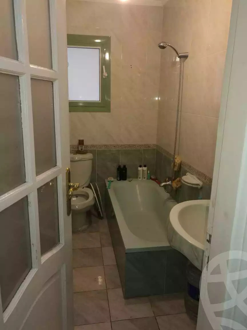 https://aqarmap.com.eg/en/listing/6037394-for-sale-alexandria-lauran-ahmed-zou-al-fekar-st