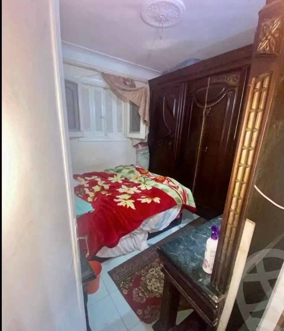https://aqarmap.com.eg/ar/listing/6037460-for-sale-alexandria-moharram-bey-kanal-al-mahmoudeya-al-bahri-st