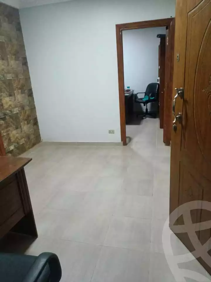 https://aqarmap.com.eg/ar/listing/6037560-for-rent-alexandria-shds