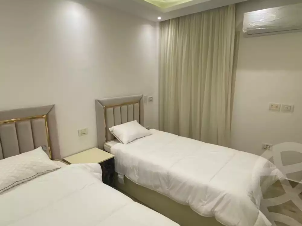 https://aqarmap.com.eg/en/listing/6037953-for-rent-cairo-new-cairo-lrhb-city-phase-1-ahmed-rami-st