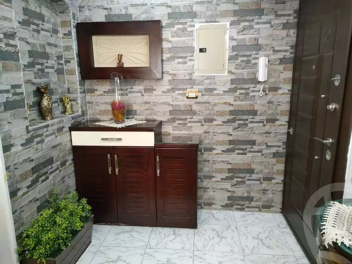 https://aqarmap.com.eg/en/listing/6038181-for-rent-cairo-mokattam-lhdb-l-ly
