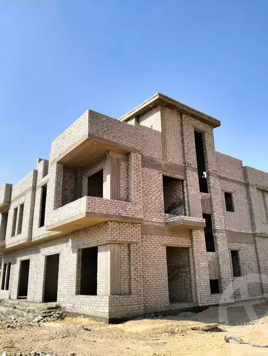 https://aqarmap.com.eg/en/listing/6038950-for-sale-cairo-el-sheikh-zayed-city-compounds-t-pearl-compound-torec