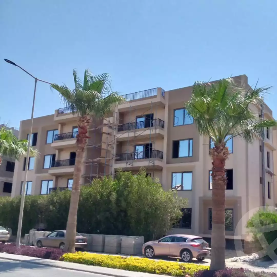 https://aqarmap.com.eg/en/listing/6037294-for-sale-cairo-6th-of-october-compounds-dream-land-bahgat-buildings