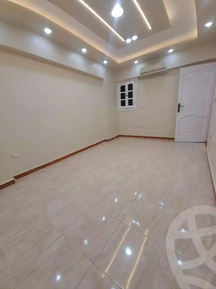 https://aqarmap.com.eg/ar/listing/6039141-for-sale-alexandria-miami-abou-el-arab-st