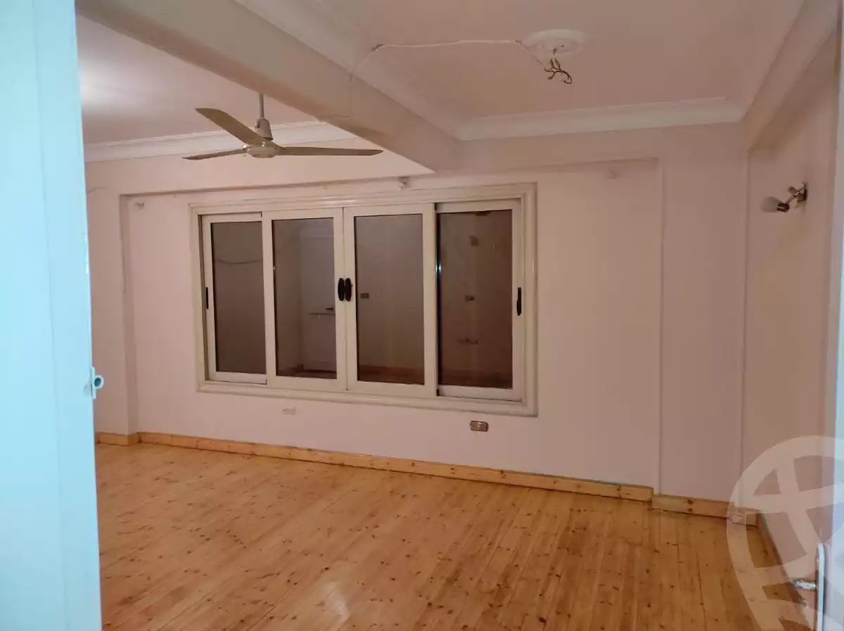https://aqarmap.com.eg/en/listing/6041316-for-rent-cairo-new-cairo-ganob-el-akadamiya-south-academy-h-mosaab-ibn-omair-st