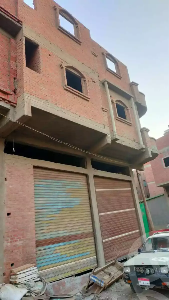 https://aqarmap.com.eg/en/listing/6041490-for-sale-el-fayoum-fayoum-fayoum-city-el-salakhana-st