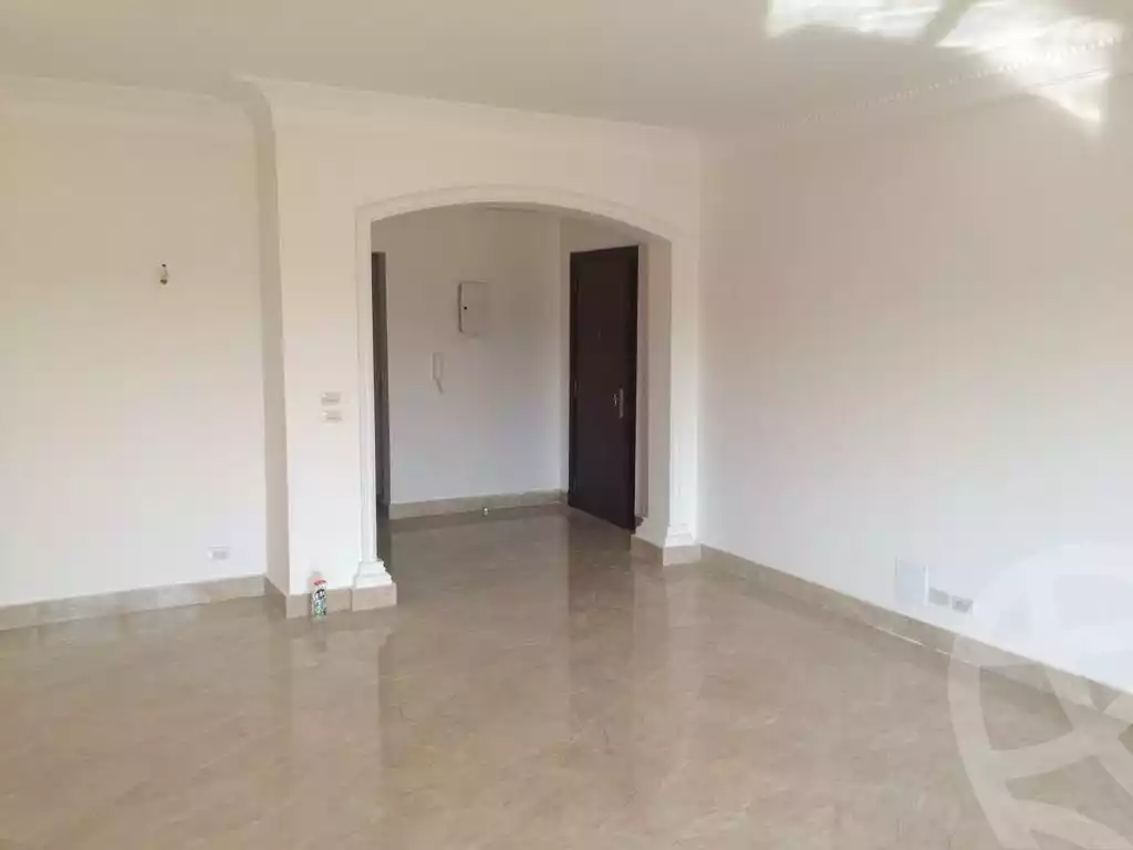 https://aqarmap.com.eg/en/listing/6041871-for-sale-cairo-el-sheikh-zayed-city-compounds-greens