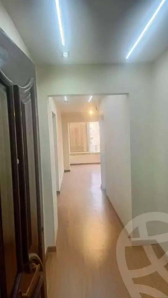 https://aqarmap.com.eg/ar/listing/6042021-for-sale-alexandria-sidi-gaber-shr-sydy-jbr