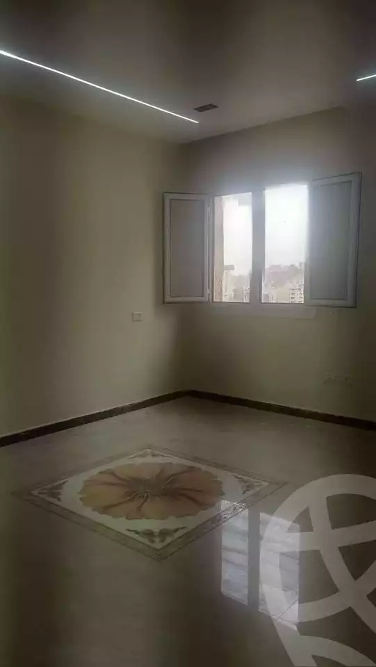 https://aqarmap.com.eg/ar/listing/6042021-for-sale-alexandria-sidi-gaber-shr-sydy-jbr