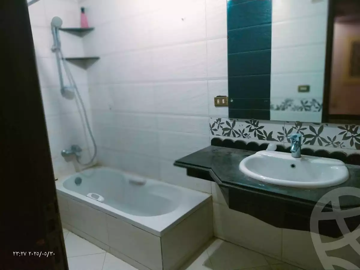 https://aqarmap.com.eg/en/listing/6042514-for-rent-cairo-mokattam-el-hadabah-el-wosta-7th-zone