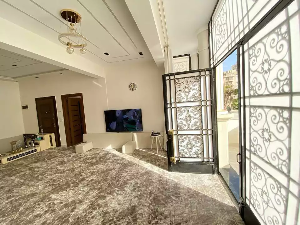 https://aqarmap.com.eg/en/listing/6043274-for-sale-alexandria-camp-cesar