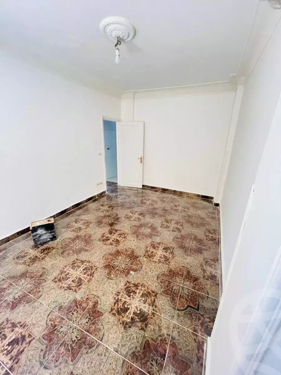 https://aqarmap.com.eg/en/listing/6044111-for-sale-alexandria-l-jmy-el-hanouvel-abo-bakr-el-sedeek-st