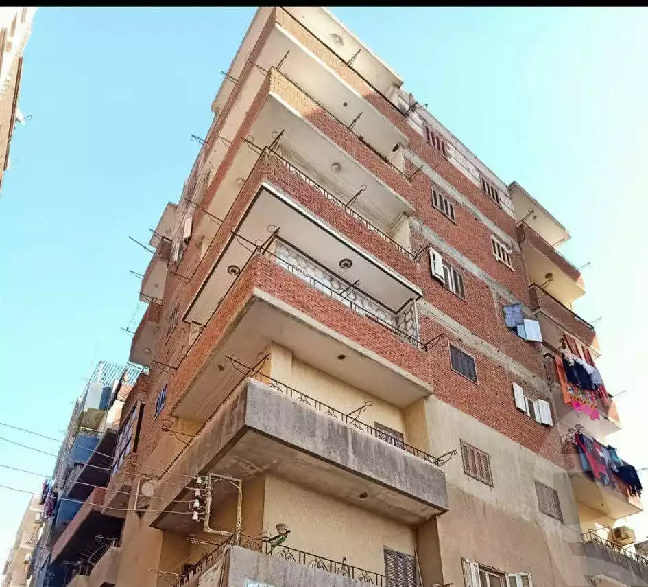 https://aqarmap.com.eg/ar/listing/6044148-for-sale-gharbia-tanta-tanta-city-al-sawafekh-st