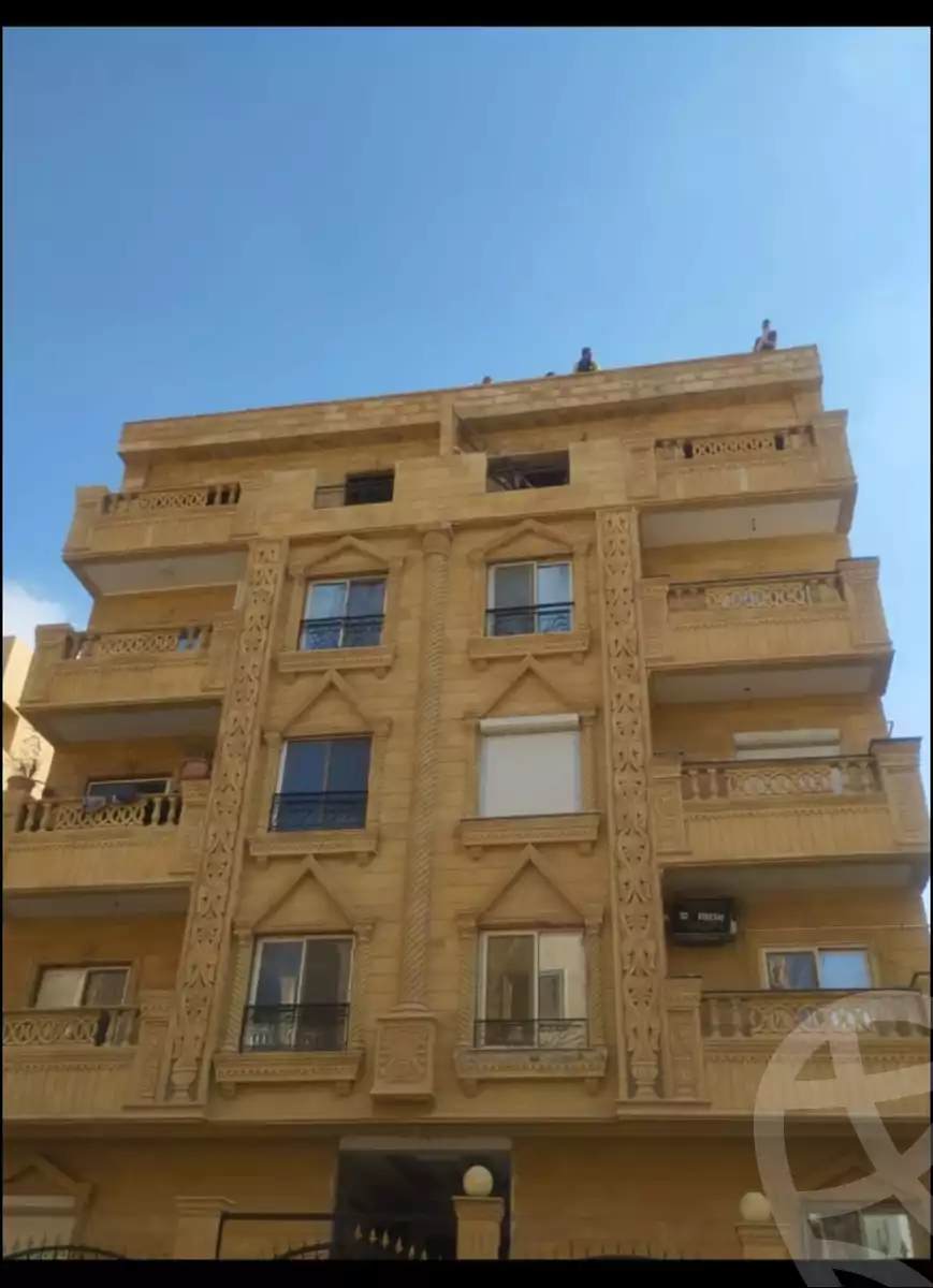 https://aqarmap.com.eg/en/listing/6044317-for-sale-cairo-new-cairo-compounds-grand-caesar-thiqa