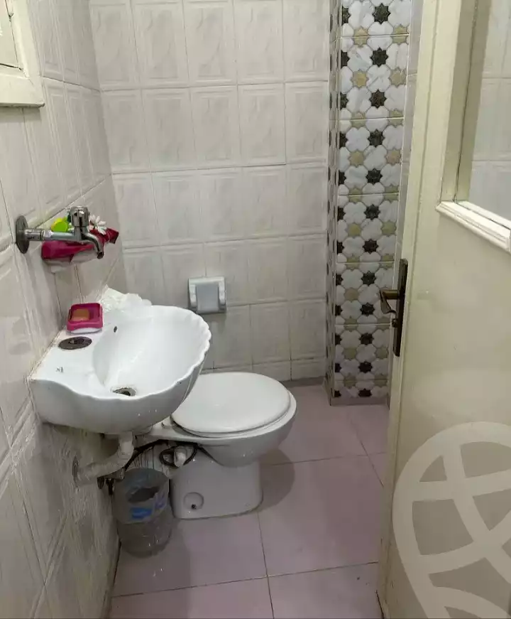 https://aqarmap.com.eg/ar/listing/6044813-for-rent-alexandria-cleopatra